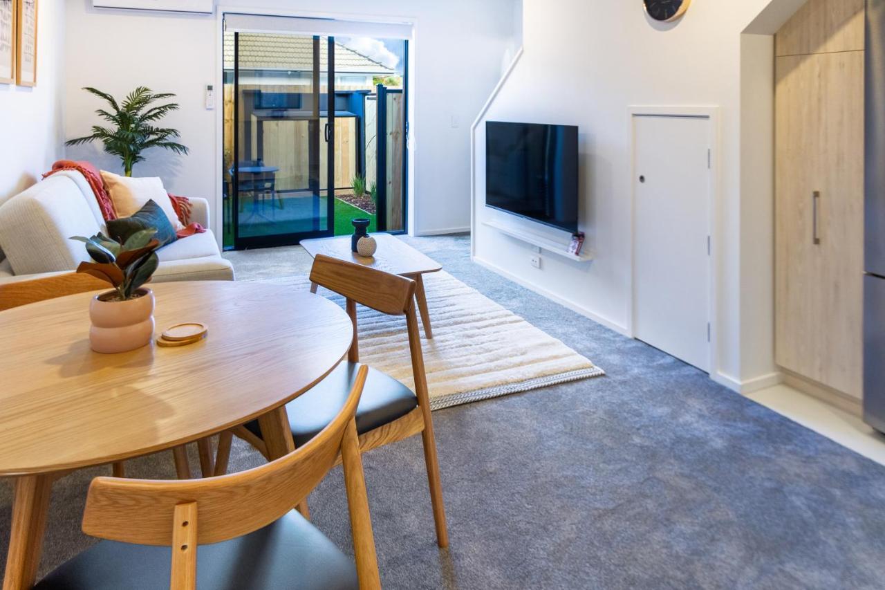 1 Bedroom 1 Bath, Executive Escape, Northlands Mall Christchurch Exterior photo